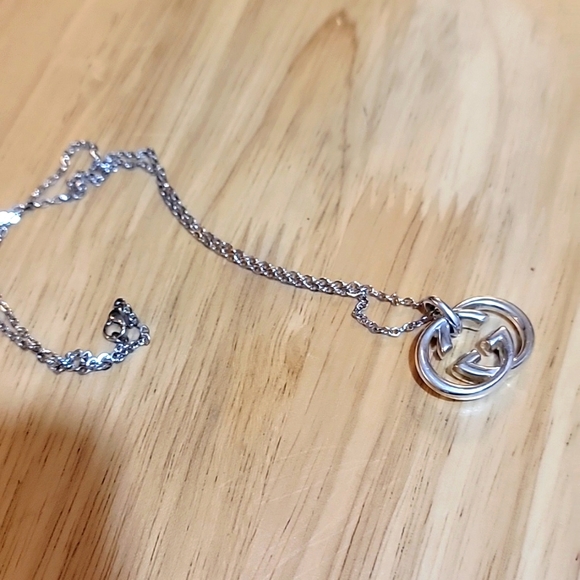 GUCCI SILVER NECKLACE - Picture 4 of 5